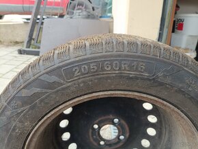 Zimné pneumatiky 205/60 r16 - 6