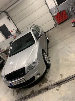 Škoda Octavia 2 RS 2.0 tfsi - 6