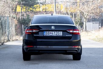 Škoda Superb 2.0 TDI Style DSG - 6