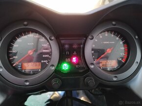 Suzuki DL 1000 V-Strom - 6