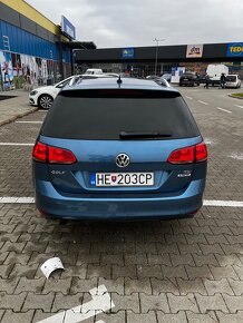 Volkswagen Golf 7 - 6