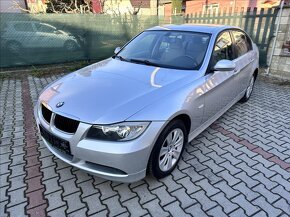 BMW Řada 3 2.0 105kW 2008 159450km 318i E90 1.majitel - 6