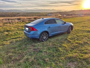 VOLVO S60 Sedan 100kw Automat - TOP STAV - 6