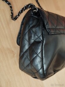 Čierna crossbody kabelka - 6