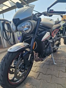 Triumph Street Triple 765 R r.v.: 2020 prvý majiteľ - 6