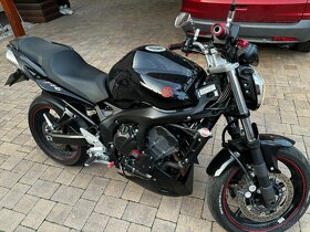 predam Yamaha FZ6 - 6