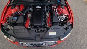 Rs5 r.v.2015 331kw V8 serviska 2x klic nova STK - 6