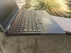 väčšia 15.6" Dell Latitude E5570 - NOVÁ batéria, SSD, FullHD - 6