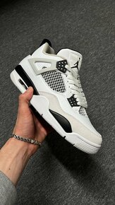 Nike Air Jordan 4 Retro "Military Black" - 6