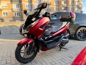 Honda Forza 125 Red 1.majitel Stav novej motorky - 6