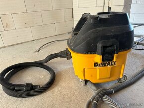 DeWalt DWV 900 L - 6