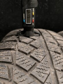 235/65 R17 Continetal zimne pneumatiky - 6