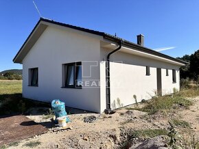 NOVOSTAVBA TEHLOVÉHO 4-IZBOVÉHO RODINNÉHO DOMU, 107m2,... - 6