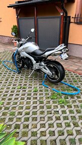 Suzuki gsr 600 - 6