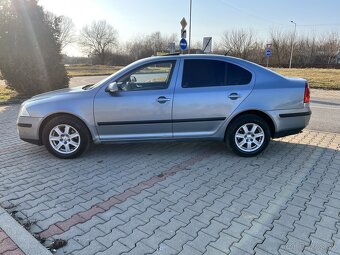 Škoda Octavia II 1.9TDI sedan - 6