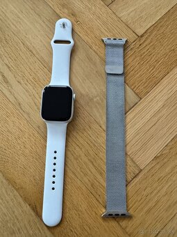 Apple Watch 8, 45mm, 97% bat, Magneticky remienok a Folia - 6