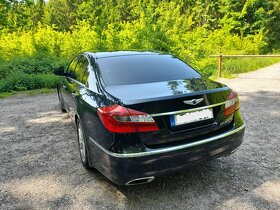 HYUNDAI GENESIS 3.8 GDi V6 - 6