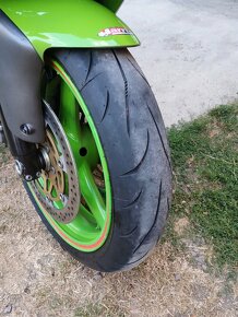 Kawasaki Zx9r - 6