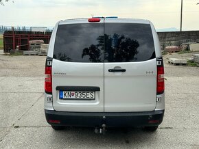 Hyundai H1 H-1 2.5 CRDi - 6