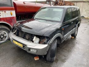 ⭐Mitsubishi Pajero - 2 ks vozidel - soubor náhradních dílů⭐ - 6