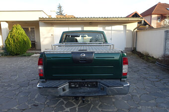 Nissan Navara D22 pick up 2,5 TDI 4WD, 98kW, M5, 4d. - 6