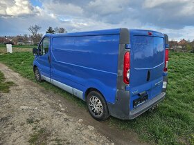 Opel Vivaro 2.5 dci 107 kw - 6