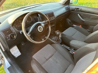 VW Golf - 6