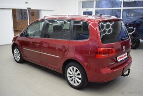 Volkswagen Touran 1,6 TDI,Highline,NAVI,serviska - 6