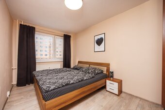 Predaj  -3 izbový byt, 72 m2, Bauerová ul. , Západ, - 6