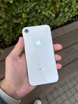 iPhone XR 128gb - 6