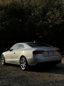 Audi A5 3.0TDI quattro S-line - 6