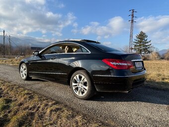 Mercedes E350 CGI Coupe W207 nelakované - 6