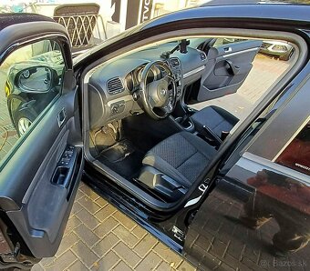 Volkswagen Golf 1.6 TDI Comfortline - 6