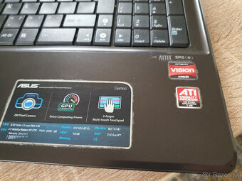 Asus N61D 16" - 6