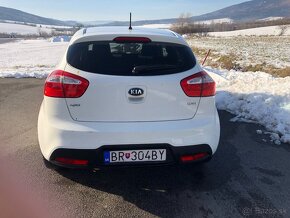 KIA Rio 1.4crdi 2014 - 6