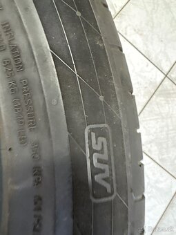 Predám letné 2ks 235/55 R19 CONTINENTAL - 6