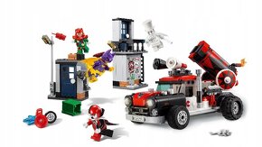 LEGO Batman Movie 70921 Harley Quinn a útok delovou guľou - 6