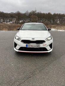 KIA proceed 1.6 T-Gdi GT - 6