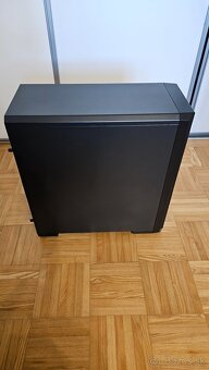 Predám PC skrinku Modecom Oberon Pro Silent - 6