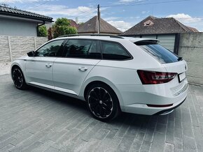 Škoda Superb combi 2.0tdi dsg 4x4 sportline blackpacket - 6