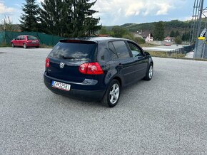 Volkswagen Golf V 1.4i - 6