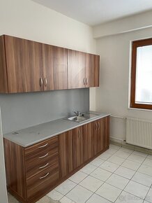 KANCELÁRSKE PRIESTORY O VÝMERE 46 m2, KOŠICE - BARCA - 6