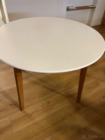 Predam jedalensky okrúhly stol 120cm so 4 stolickami - 6