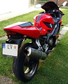 Predám Hondu CBR 600 F Sport - 6