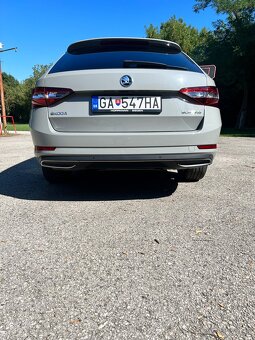 Škoda Superb Combi III 2.0 TDI Sportline DSG - 6