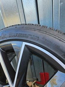 Zimní alu kola Vela 18" Škoda Superb 235/45 R18 - 6