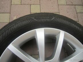 18" AL disky org. Š Kodiaq s let. pneu 235/55R18 Goodyear - 6