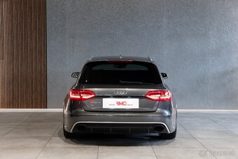 Audi RS4 Avant RS4 4.2 FSI quattro - 6