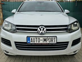 Volkswagen Touareg 3.0 TDi V6 4x4 - AT-8 - DYNAUDIO (040897) - 6