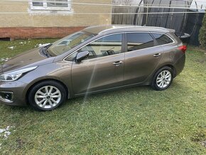 Predám Kia Ceed SW 1.6GDI Gold - 6